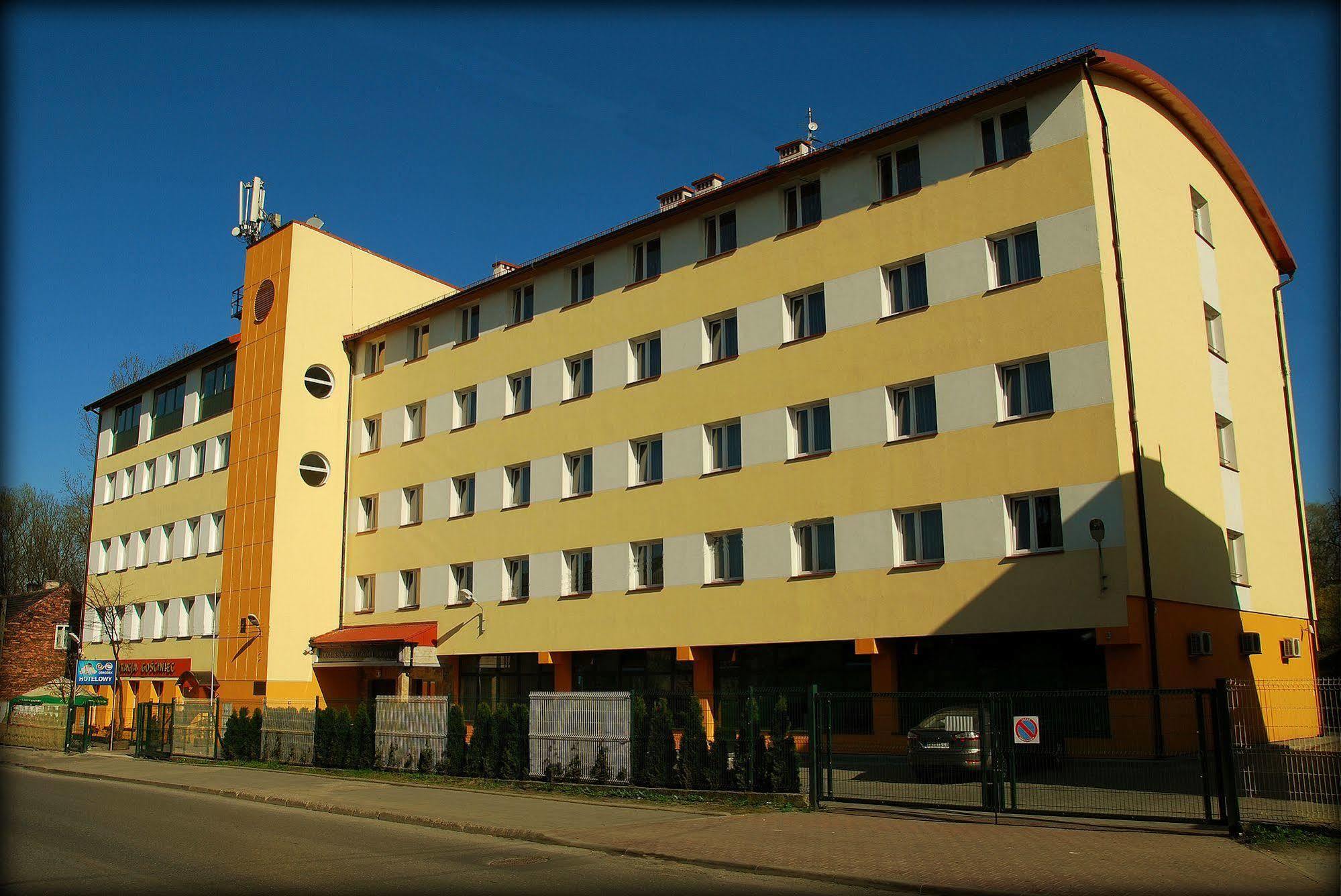 Aparthotel Osrodek Scsk Optima